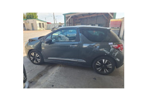 Feu arriere principal gauche (feux) CITROEN DS3 Photo n°7