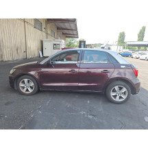 Plage arriere AUDI A1 1 Photo n°8