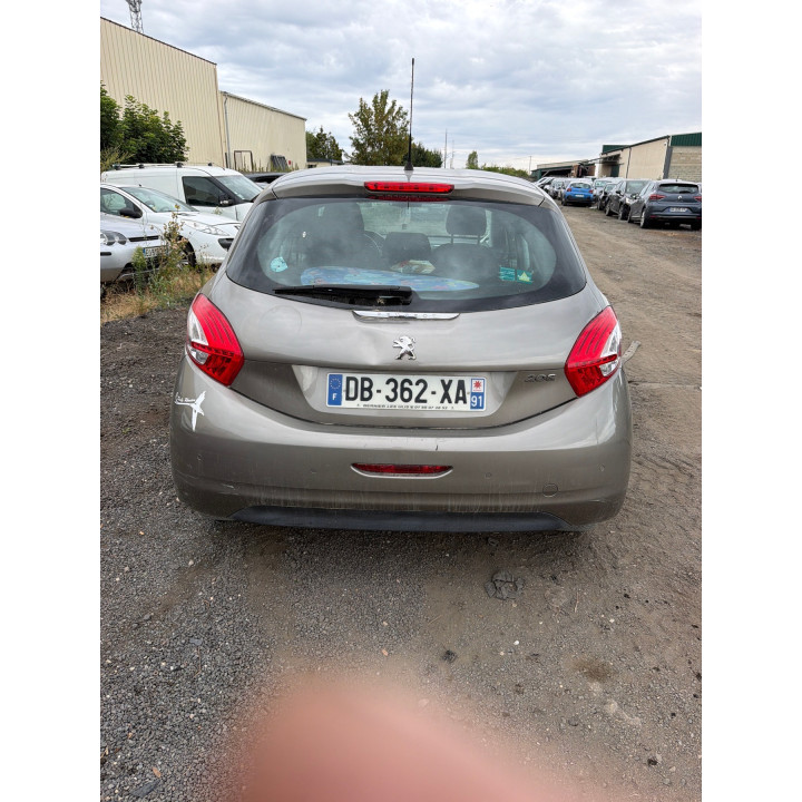 Compresseur clim PEUGEOT 208 1 Photo n°12