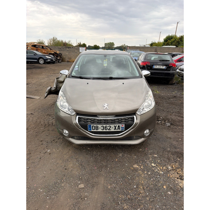 Compresseur clim PEUGEOT 208 1 Photo n°13