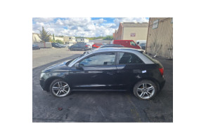 Malle/Hayon arriere AUDI A1 1 Photo n°13