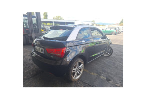 Malle/Hayon arriere AUDI A1 1 Photo n°14