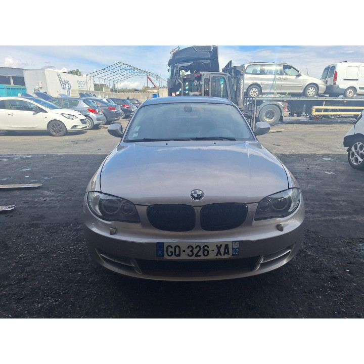 Poignee interieur avant gauche BMW SERIE 1 E82 Photo n°9