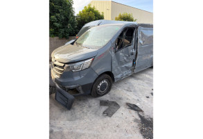 Antenne RENAULT TRAFIC 3 MOYEN Photo n°7