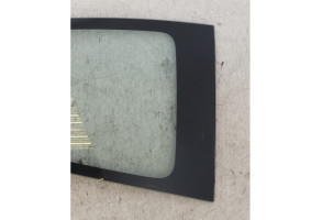 Vitre arriere droit CITROEN C1 1 Photo n°3