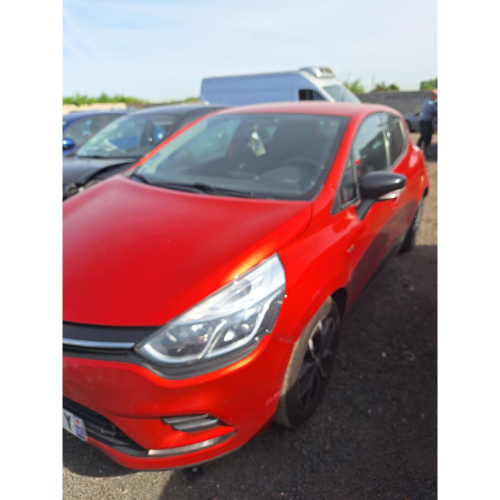 Feu diurne avant gauche RENAULT CLIO 4 Photo n°11