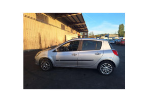 Malle/Hayon arriere RENAULT CLIO 3 Photo n°15