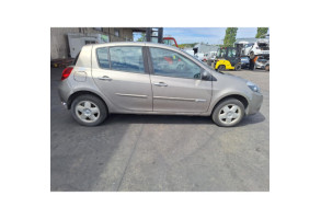 Malle/Hayon arriere RENAULT CLIO 3 Photo n°14