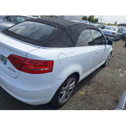 Calculateur AUDI A3 2 Photo n°1
