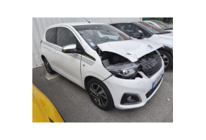 Volant PEUGEOT 108 Photo n°9