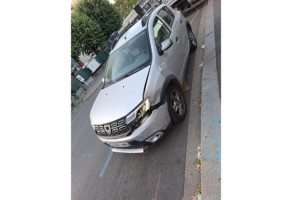 Feu de pare choc arriere gauche DACIA SANDERO 2 Photo n°10