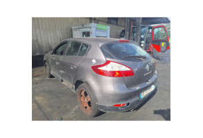 Feu arriere secondaire gauche (feux) RENAULT MEGANE 3 Photo n°13
