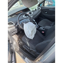 Compresseur clim RENAULT SCENIC 3 Photo n°9
