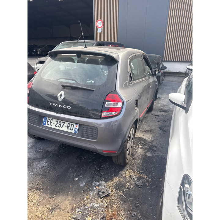 Compresseur clim RENAULT TWINGO 3 Photo n°10