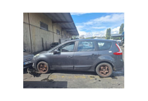 Anti brouillard arriere droit RENAULT GRAND SCENIC 3 Photo n°4