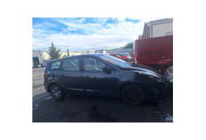 Anti brouillard arriere droit RENAULT GRAND SCENIC 3 Photo n°8