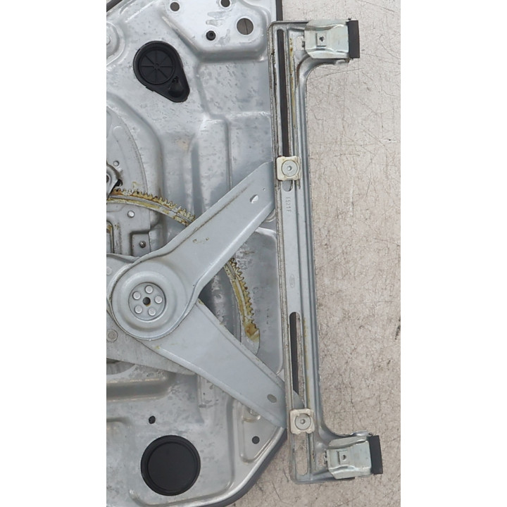 Leve vitre electrique arriere droit VOLVO V 50 Photo n°2