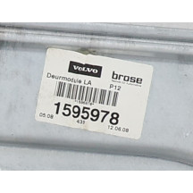 Leve vitre electrique arriere gauche VOLVO V 50 Photo n°3