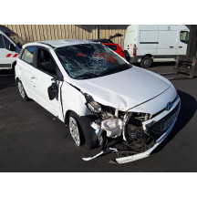 Feu de pare choc avant gauche HYUNDAI I 20 2 Photo n°15