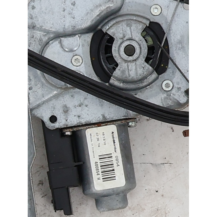 Leve vitre electrique avant gauche RENAULT CLIO 3 Photo n°1