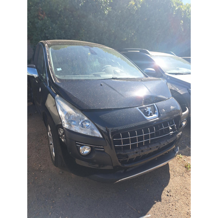 Feu de pare choc arriere gauche PEUGEOT 3008 1 Photo n°8