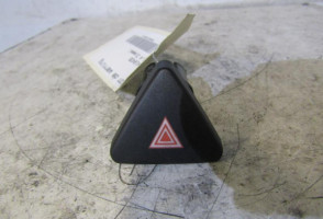 Bouton de warning FORD FIESTA 5