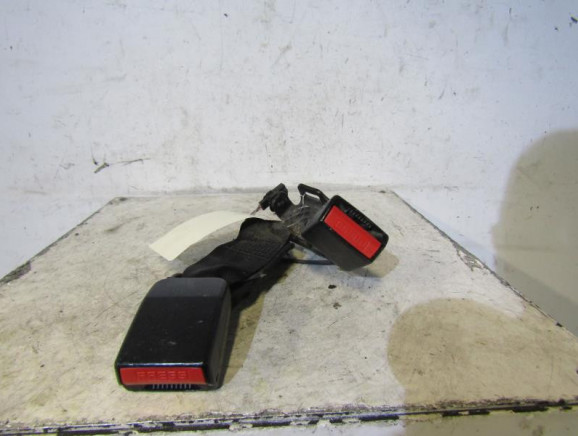 Attache ceinture arriere gauche RENAULT LAGUNA 3 Photo n°1