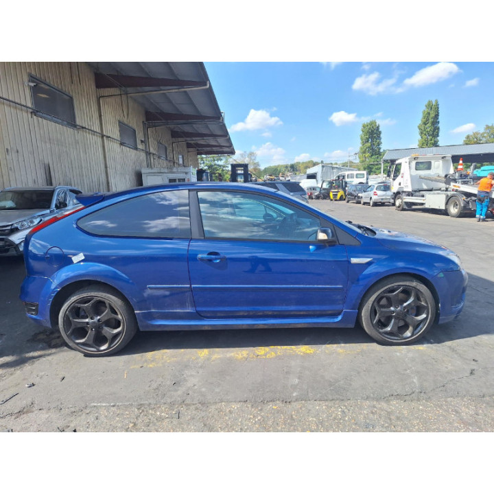 Feu de pare choc arriere droit FORD FOCUS 2 Photo n°18