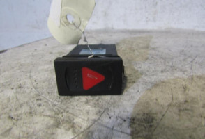 Bouton de warning VOLKSWAGEN PASSAT 4