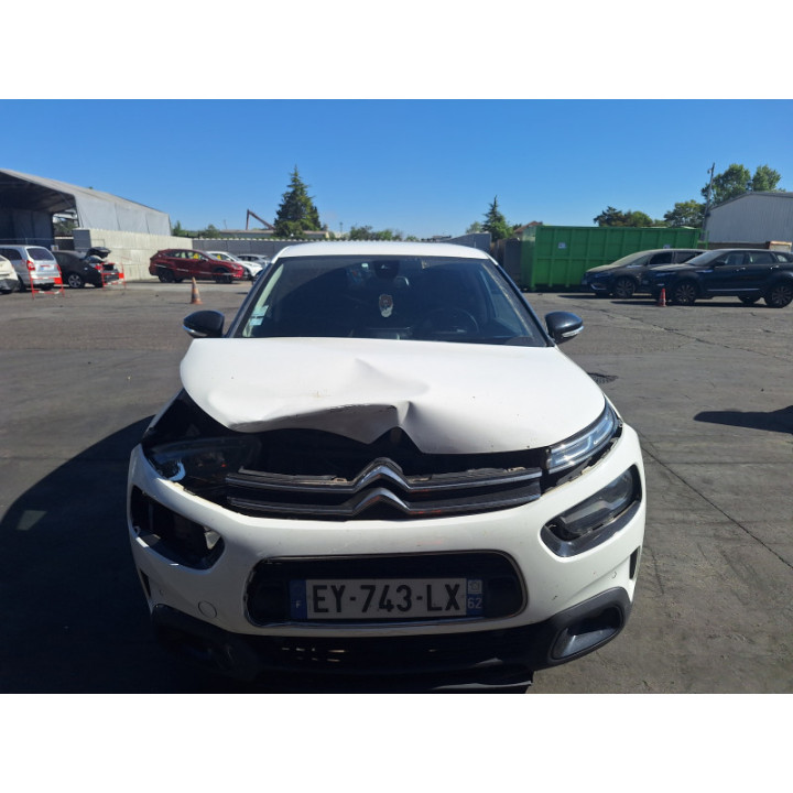 Attache ceinture arriere droit CITROEN C4 CACTUS Photo n°8