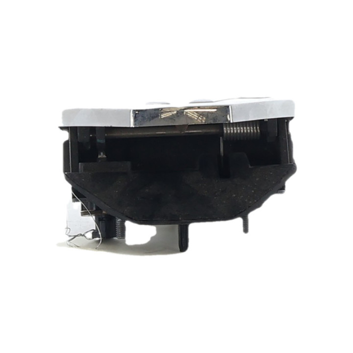 Bouton de coffre MG ZS 2 Photo n°3