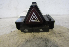 Bouton de warning OPEL CORSA D