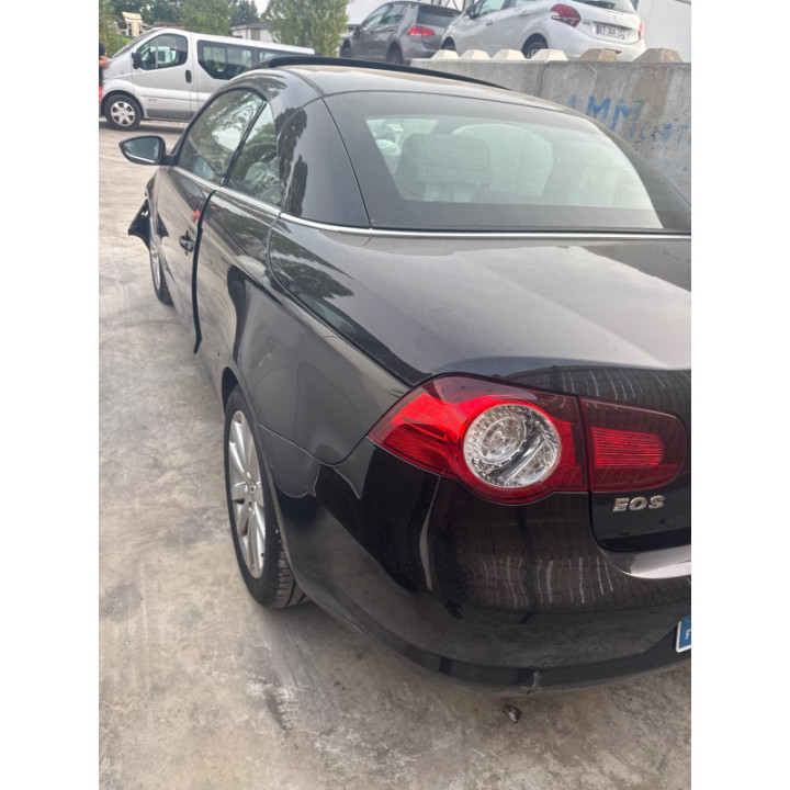 Leve vitre electrique avant gauche VOLKSWAGEN EOS Photo n°9