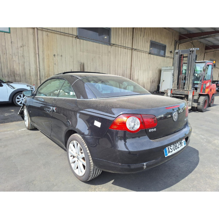 Leve vitre electrique avant gauche VOLKSWAGEN EOS Photo n°19