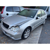 Serrure avant droit MERCEDES CLASSE C 203 Photo n°4