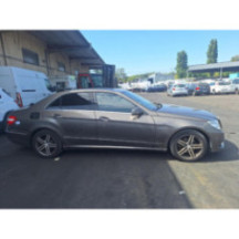 Feu diurne avant droit MERCEDES CLASSE E 212 Photo n°16