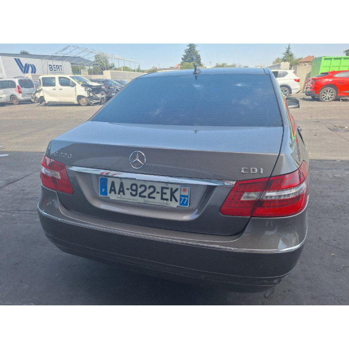 Feu diurne avant droit MERCEDES CLASSE E 212 Photo n°18