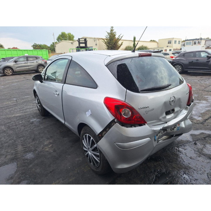 Ceinture avant gauche OPEL CORSA D Photo n°10