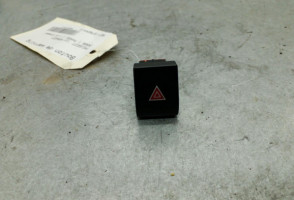 Bouton de warning PEUGEOT 3008 1