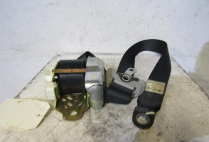 Ceinture avant droit TOYOTA COROLLA VERSO 2