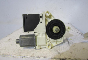 Moteur leve vitre arriere droit RENAULT MEGANE 3