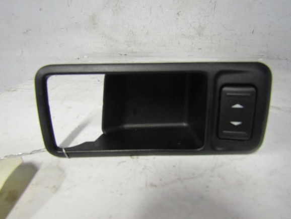 Interrupteur de leve vitre avant droit FORD C-MAX 1 Photo n°1