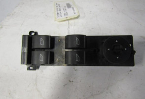 Interrupteur de leve vitre avant gauche FORD C-MAX 1