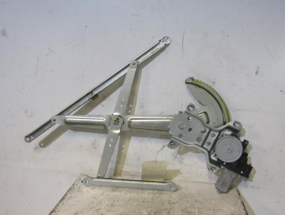 Leve vitre electrique avant droit SUZUKI SPLASH Photo n°1