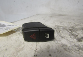 Bouton de warning BMW SERIE 5 E60