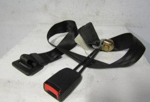 Attache ceinture arriere gauche VOLKSWAGEN POLO 3