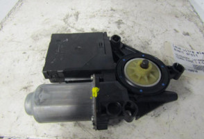 Moteur leve vitre avant droit VOLKSWAGEN TOURAN 1