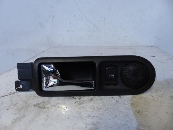 Poignee interieur arriere gauche VOLKSWAGEN BORA Photo n°1
