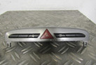 Bouton de warning PEUGEOT 308 1 SW Photo n°1