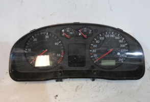 Compteur VOLKSWAGEN PASSAT 4